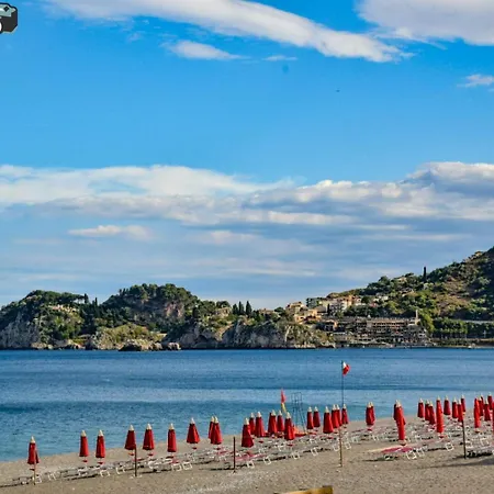 Baia Blu Mazzeo